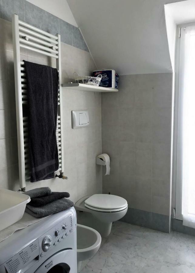 La Magnolia Apartments Violet Desenzano del Garda Kültér fotó